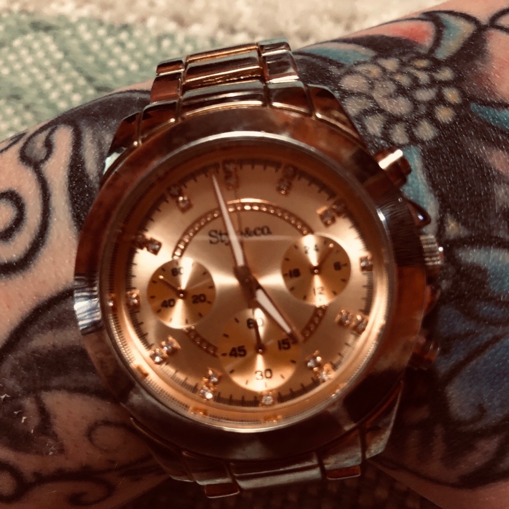 Kenneth Cole watch - Picture 8 of 13